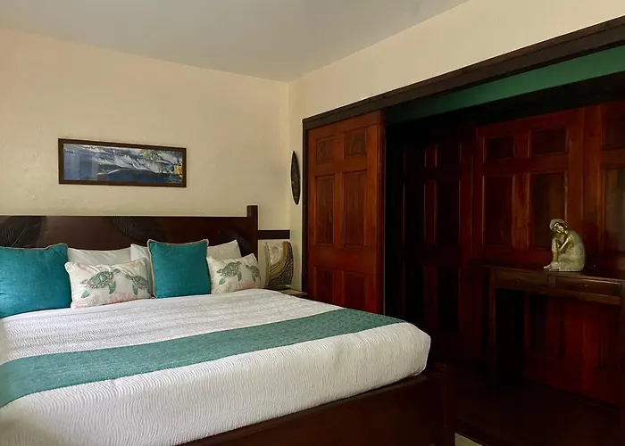 Kalani Hawaii Private Lodging